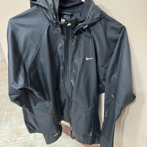 Nike women’s storm fit rain/running jacket
